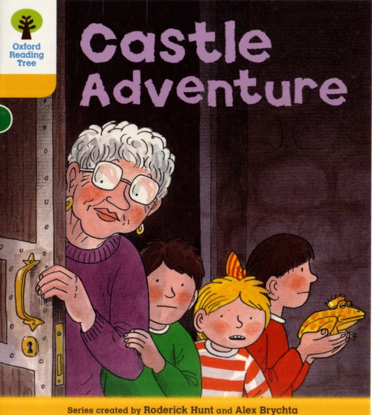 Book cover of: Oxford Reading Tree: Level 5: Stories: Castle Adventure. By: Roderick Hunt