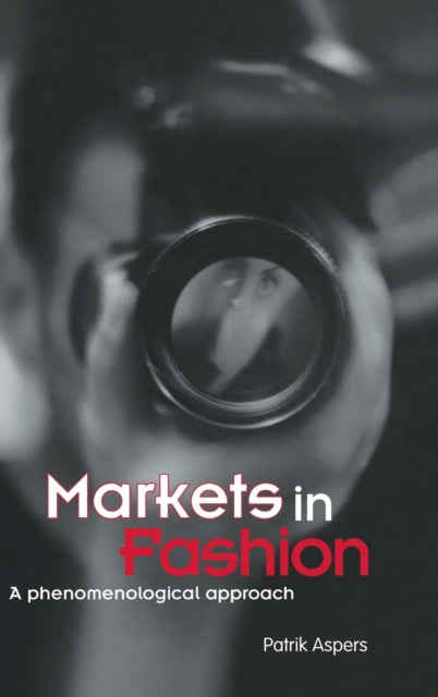Book cover of: Markets in Fashion