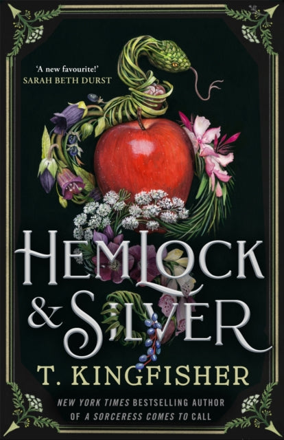 Hemlock & Silver 9781035052677 T. Kingfisher