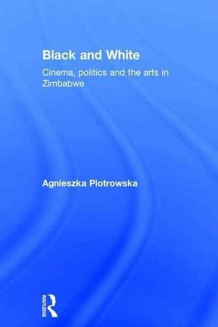 Book cover of: Black and White. By: Agnieszka Piotrowska