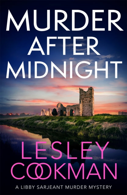 Murder After Midnight, A compelling and completely addictive mystery 9781472278326 Lesley Cookman