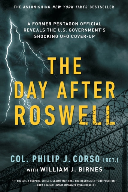 Book cover of: Day After Roswell. By: William J. Birnes