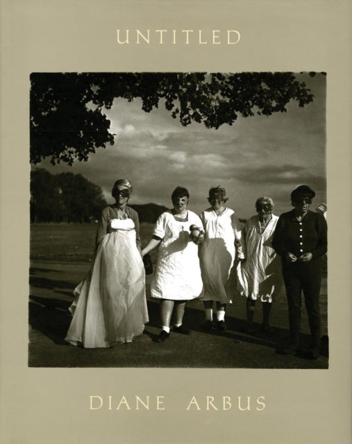 Book cover of: Untitled: Diane Arbus. By: Diane Arbus