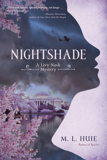 Book cover of: Nightshade. By: M. L. Huie
