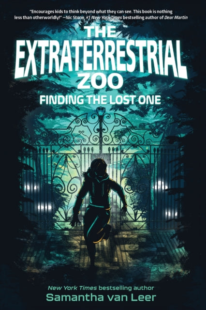 Book cover of: Extraterrestrial Zoo 1: Finding the Lost One. By: Samantha van Leer