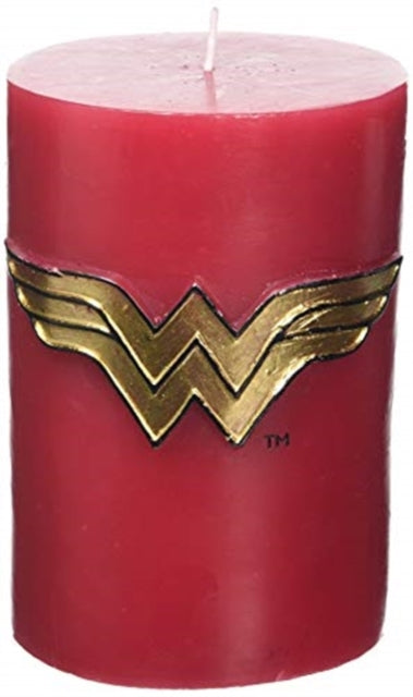 Book cover of: Wonder Woman Sculpted Insignia Candle