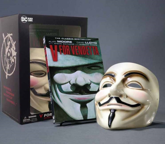 Book cover of: V for Vendetta Book and Mask Set. By: Alan Moore