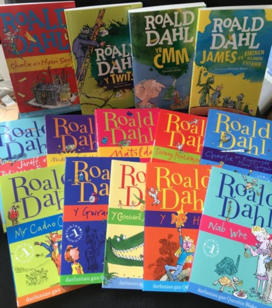 Book cover of: Roald Dahl - Casgliad Mawr (14). By: Roald Dahl