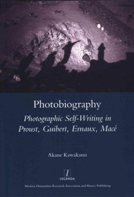 Book cover of: Photobiography. By: Akane Kawakami