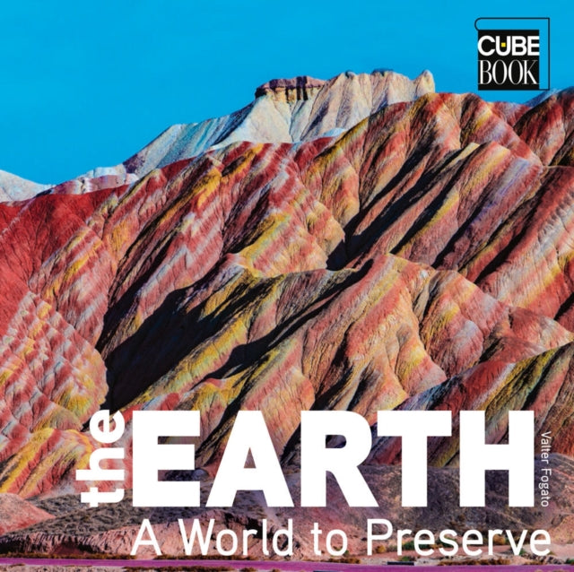 Book cover of: Earth. By: Valter Fogato