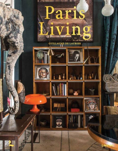 Book cover of: Paris Living. By: Guillaume De Laubier